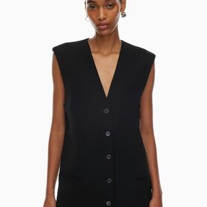 Aritzia Babaton black vest